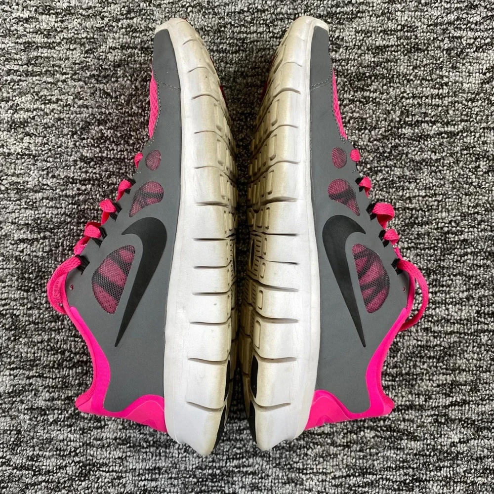 Nike Free 5.0 Big Girls 6.5 Pink Gray Running Shoes 580565 601 2013